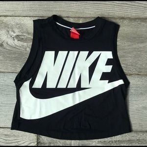 Nike XS crop top